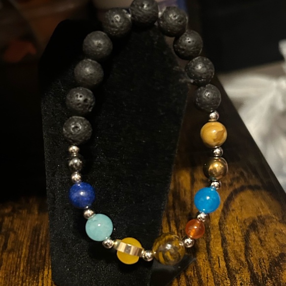 7 Chakra Healing Beaded Natural 8mm Lava Stone with crystal bracelet - Picture 1 of 1